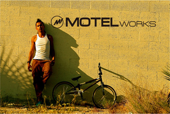 MOTEL WORKSϺ 